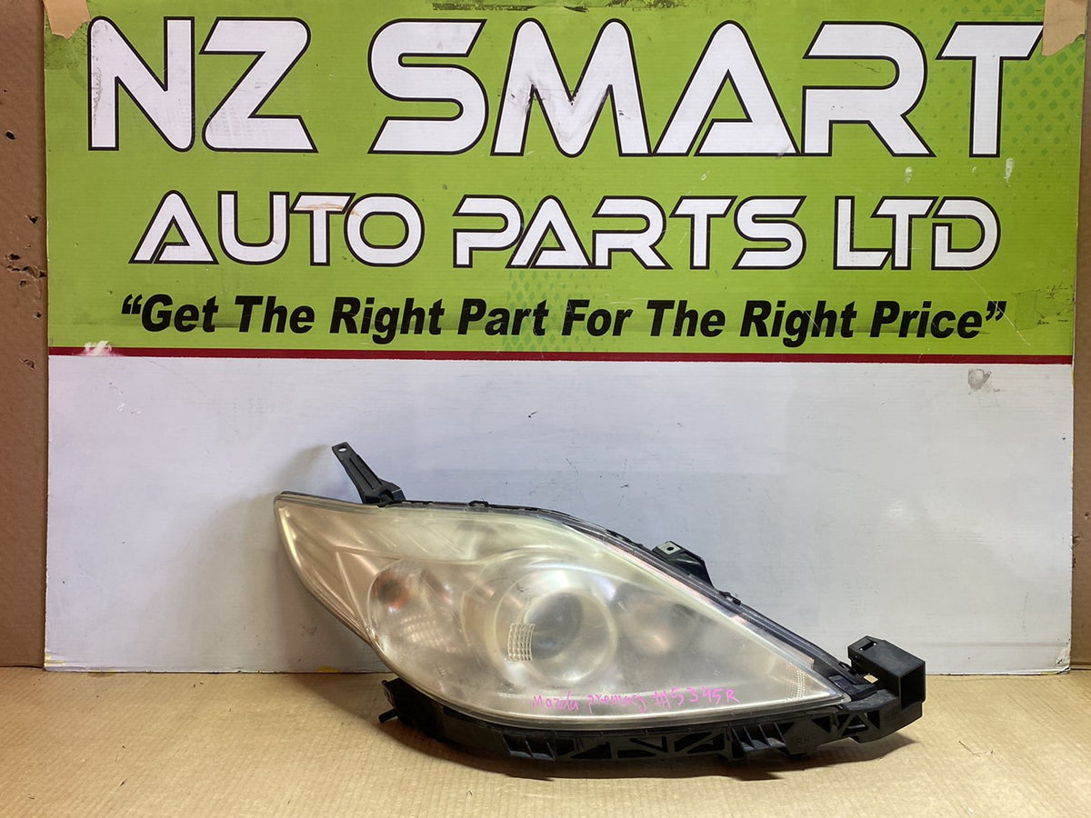 2009 Mazda Premacy - Right Headlight PN: HCHR-650