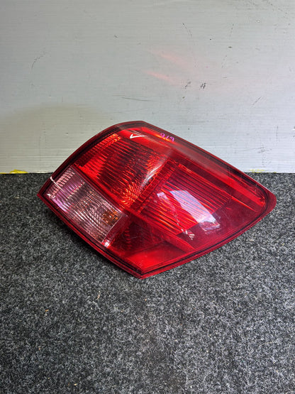 2008 Nissan Dualis KJ10 - Right Taillight