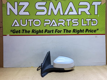 2011 Ford Mondeo - Left Door Mirror PN: 6 wires