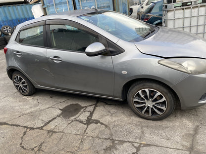 2005 Mazda Demio Dismantling For Parts