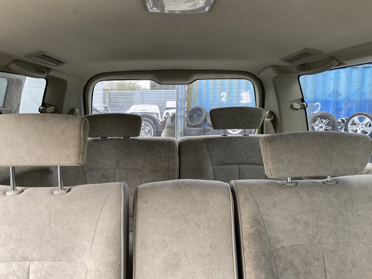 2004 Nissan Elgrand Highway Star E51 Dismantling For Parts