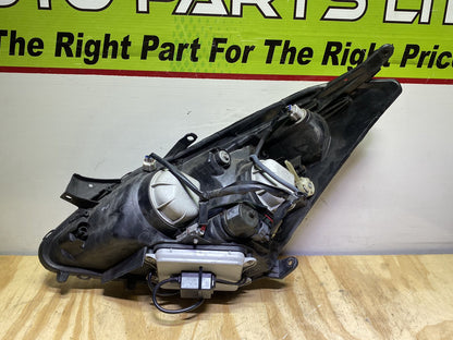 2005 Toyota Wish ANE11 - Right Headlight PN: ICHIKOH 68-2