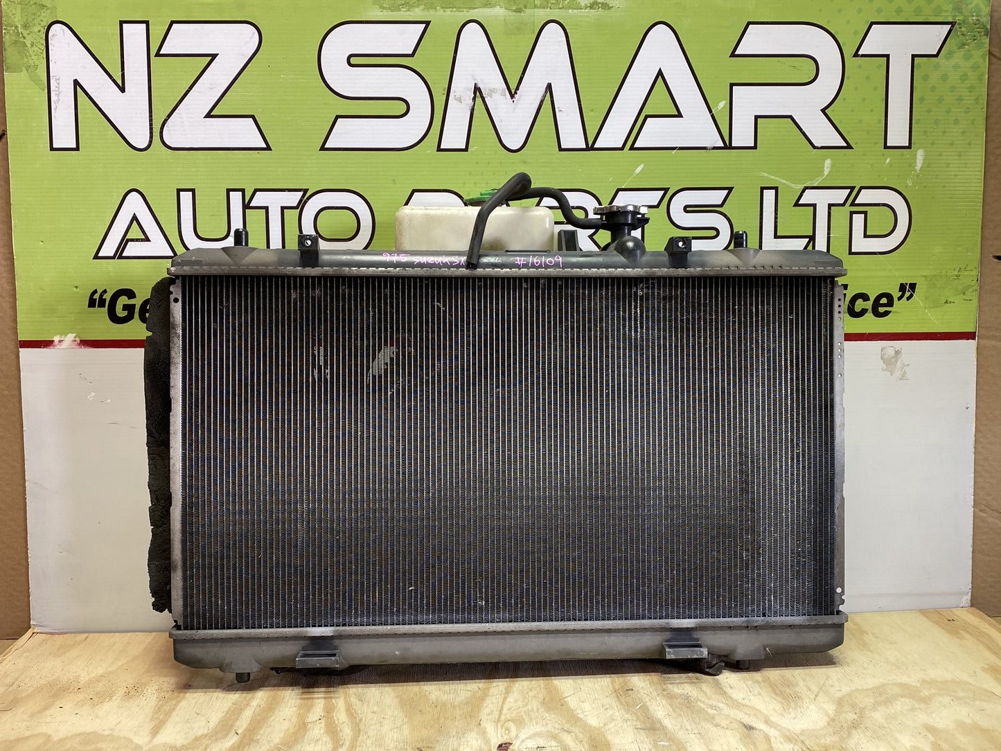 2006 Suzuki SX4 YA41S - Radiator and radiator fan complete