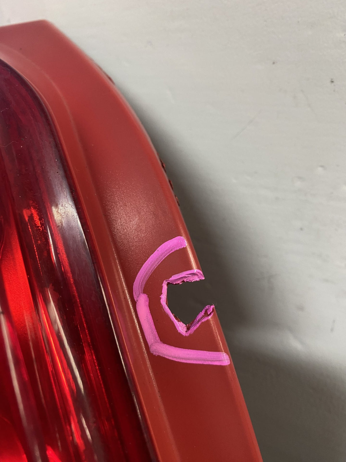 2006 Toyota Corolla - Left Taillight PN: 12-509 damage see pic
