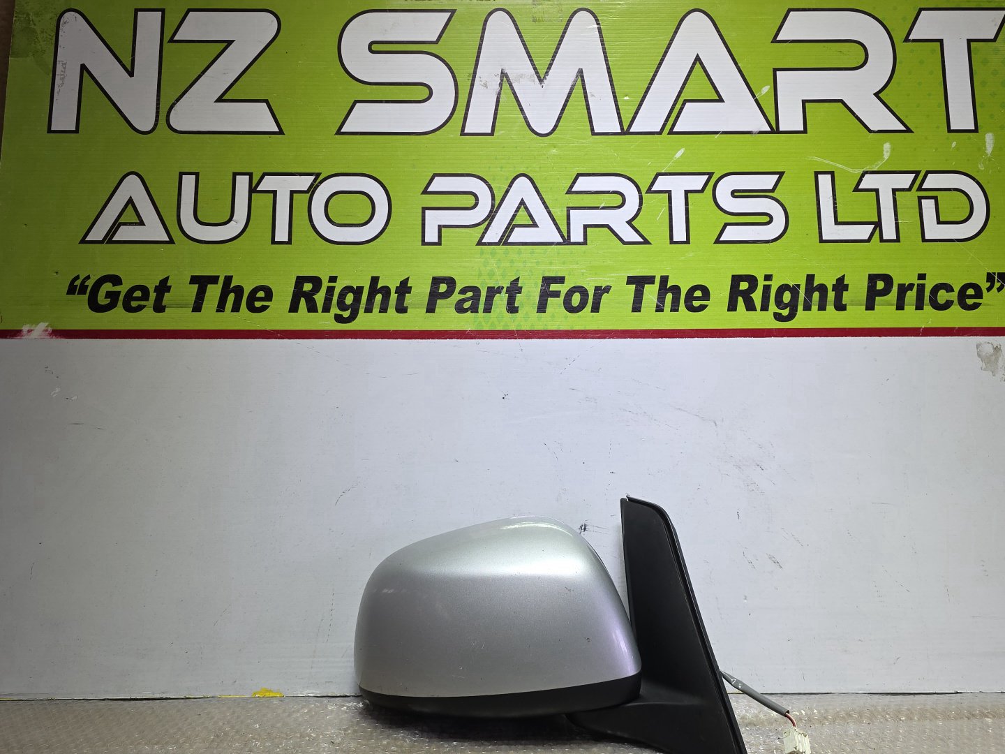 2007 Suzuki SX4- Right Door Mirror PN: 3 wires