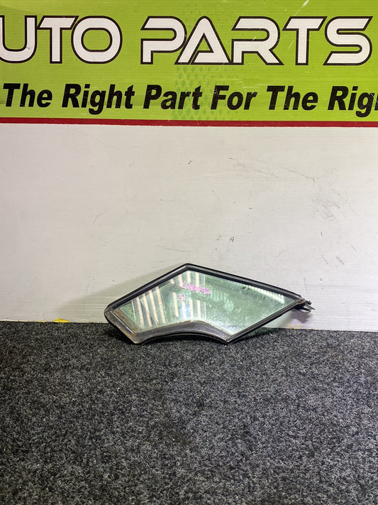 2006 Mazda MPV - Left Front Door Glass PN: Tint Number M408