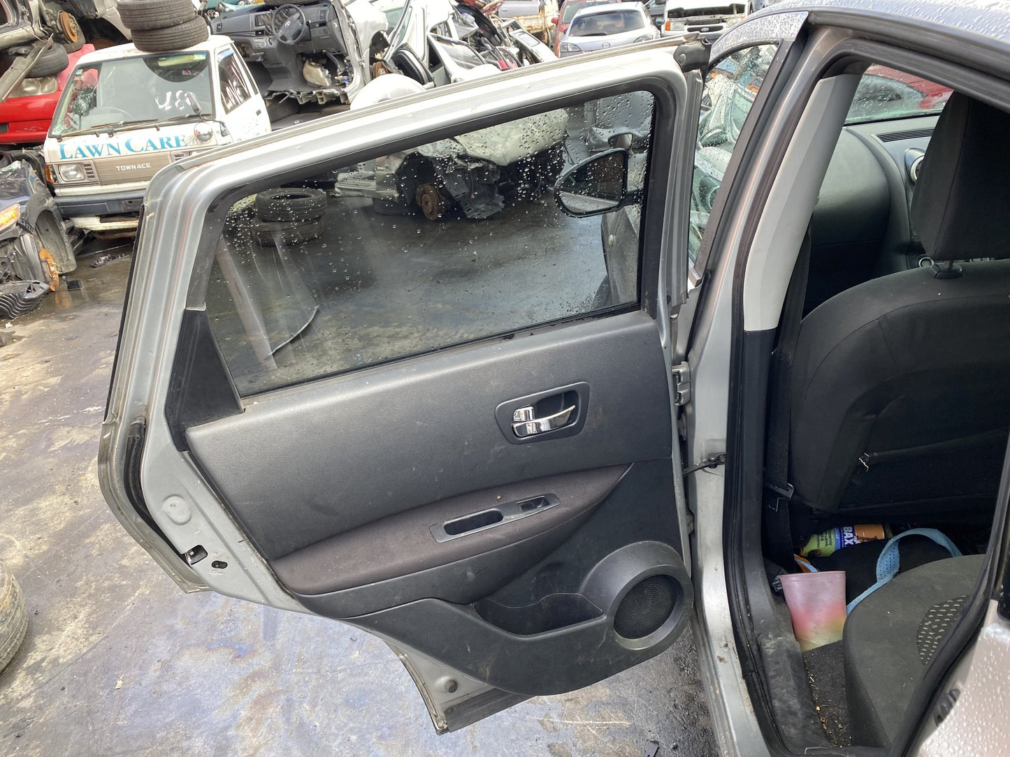 2008 Nissan Dualis  Dismantling For Parts