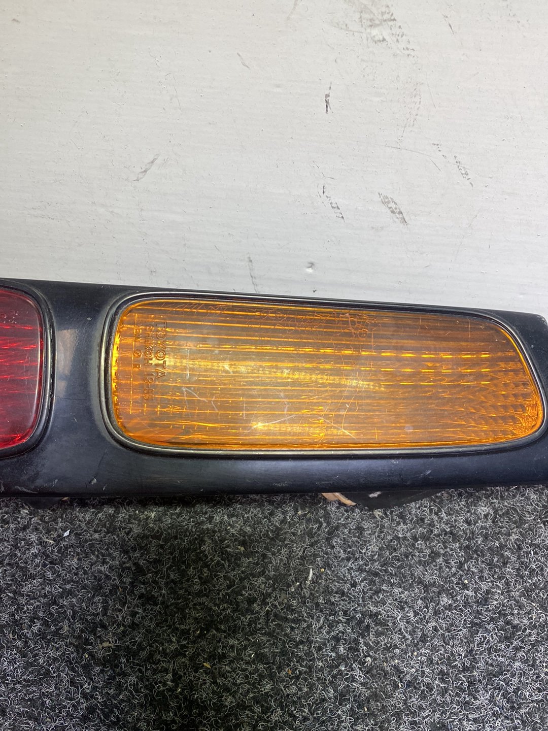 1999 Toyota Carib - Right Taillight PN: ICHIKOH 13-55