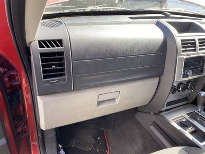 2007 Dodge Nitro SXT- Dismantling For Parts