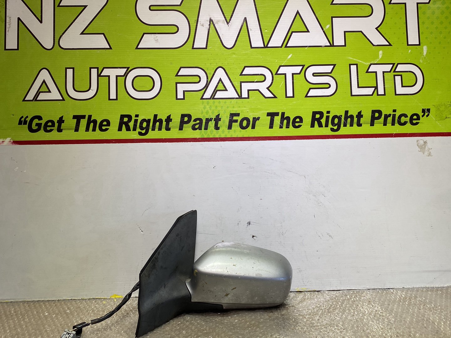 2005 Honda Civic- Left Door Mirror PN: 5 wires