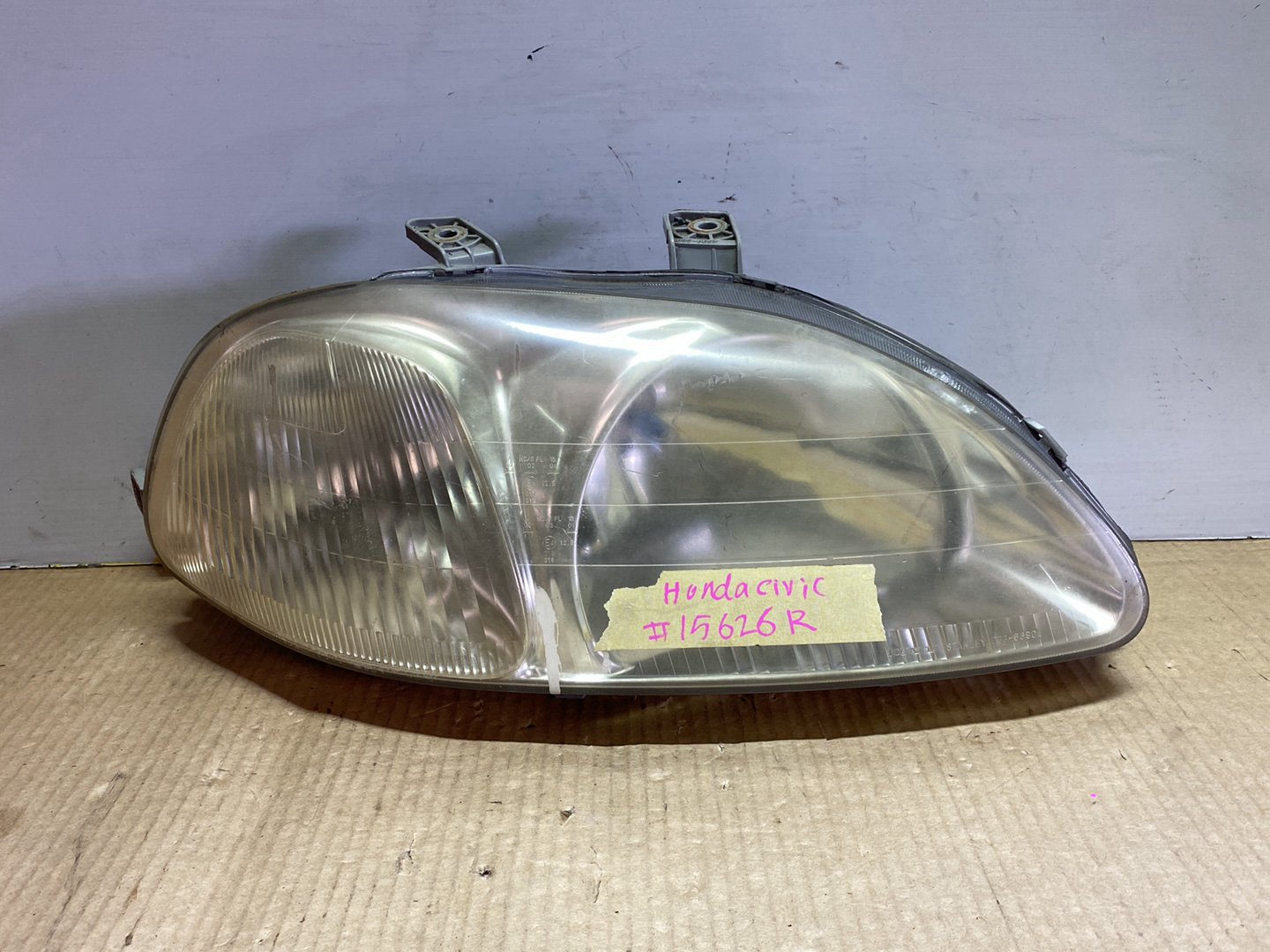 1996 Honda Civic EK2 - Right Headlight PN: STANLEY 033-6690