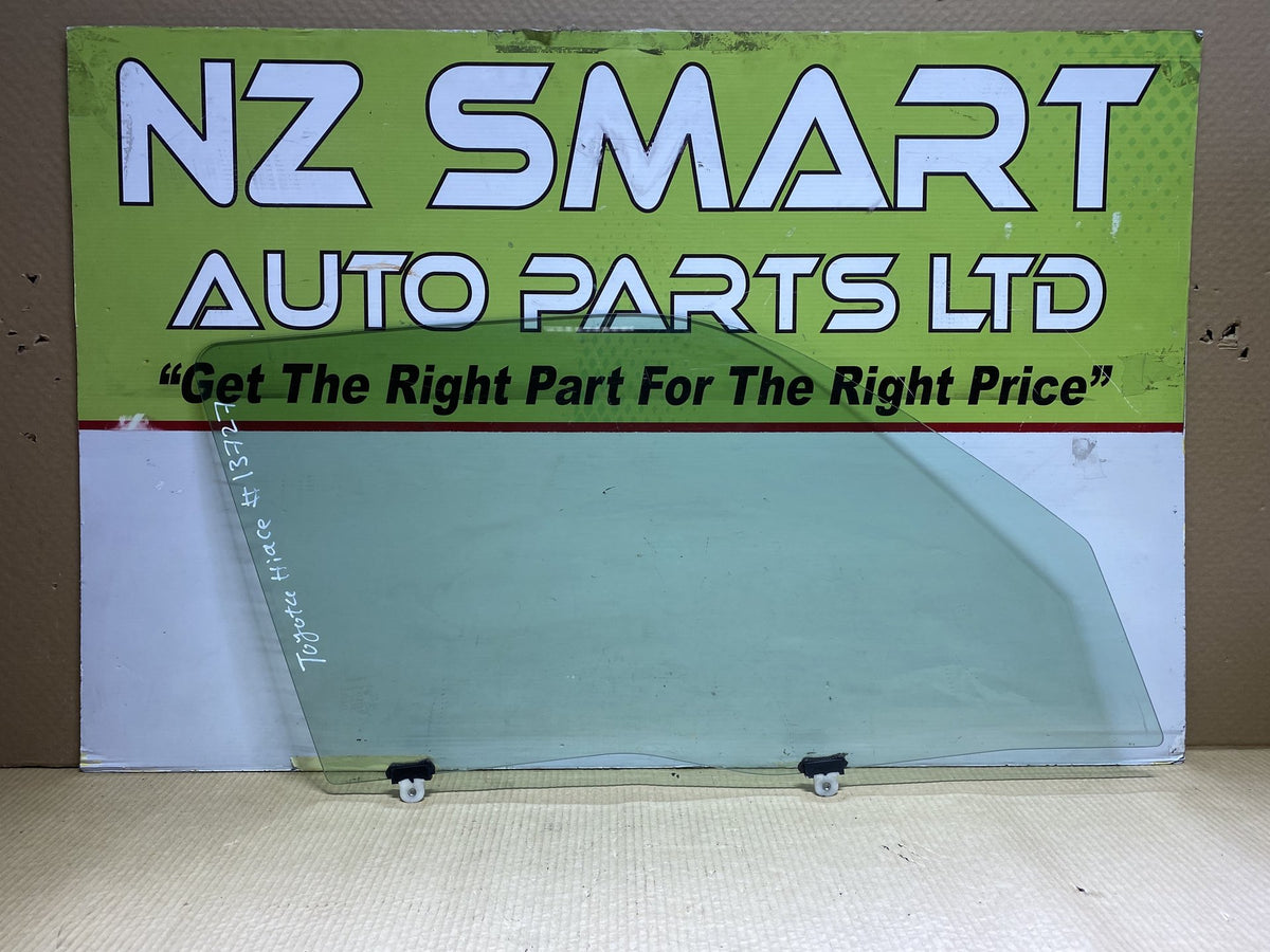 2007 Used Toyota Hiace TRH200 - Right Front Door Glass