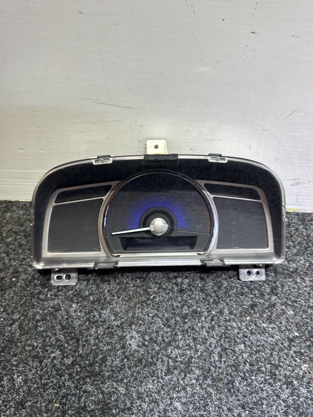 2005 Honda Civic - Instrument Cluster