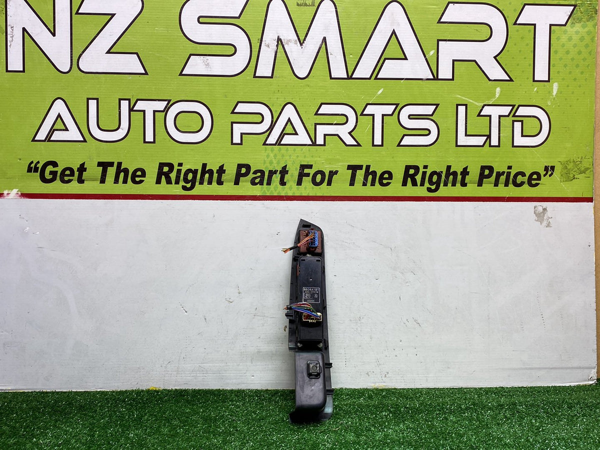 2010 Mitsubishi Outlander - Master Power Window Switch PN: See photos
