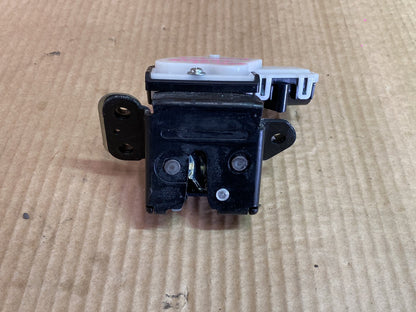 2013 Mazda Premacy CWFFW - Tailgate Lock Actuator