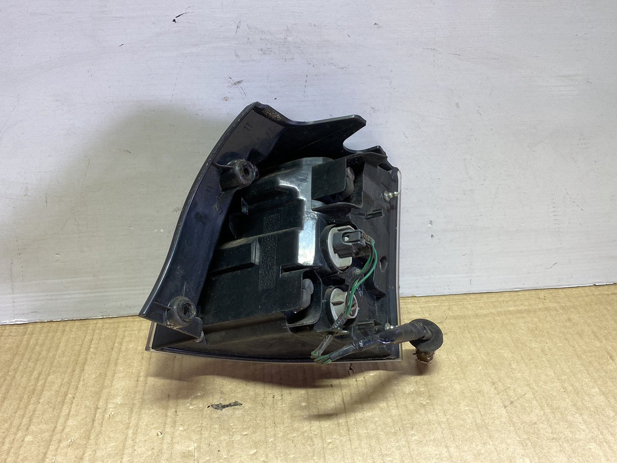 2006 Mitsubishi Outlander CW5W - Left Taillight PN: Koito 220-87813
