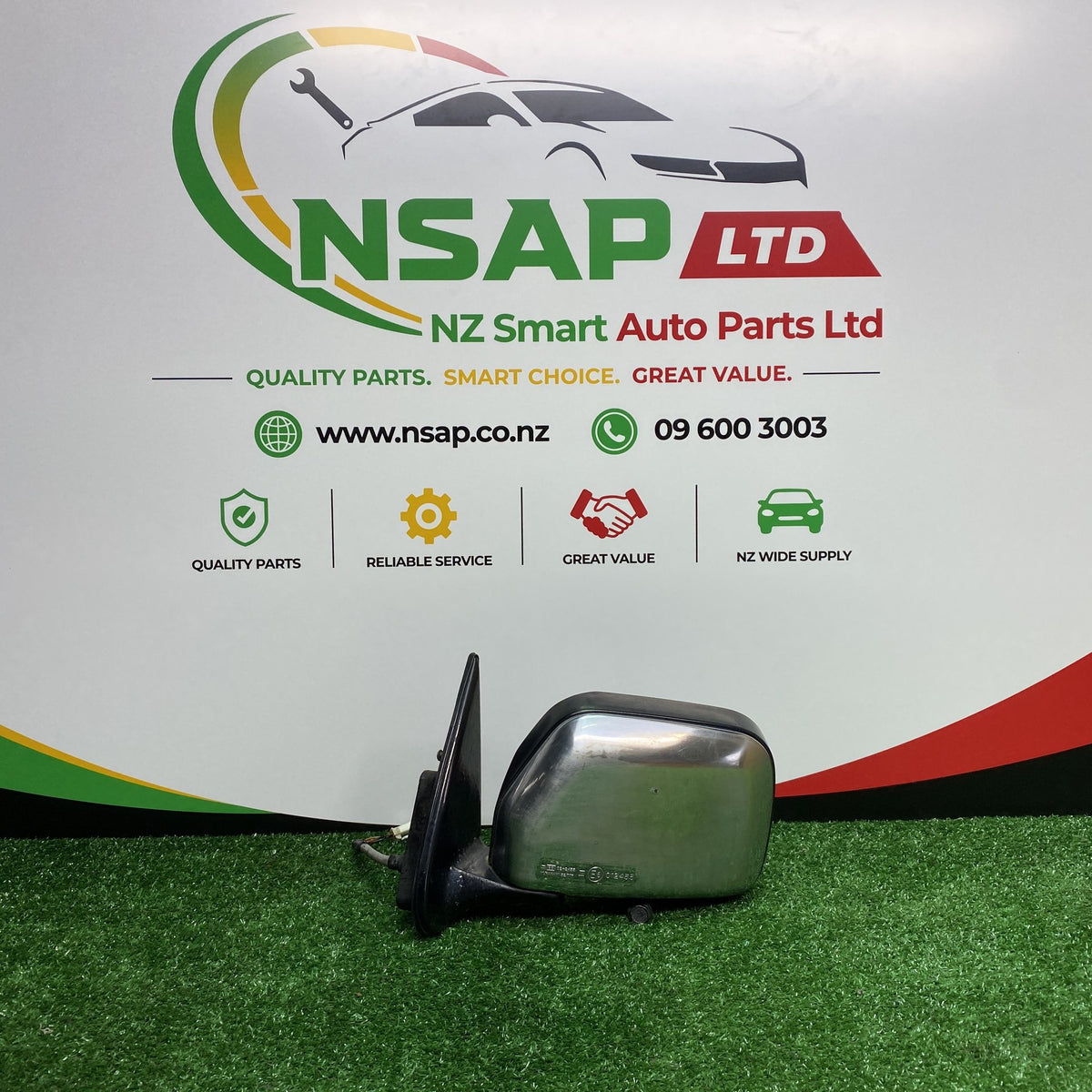 1999 Used Toyota Hilux - Left Door Mirror PN: 3 Wires