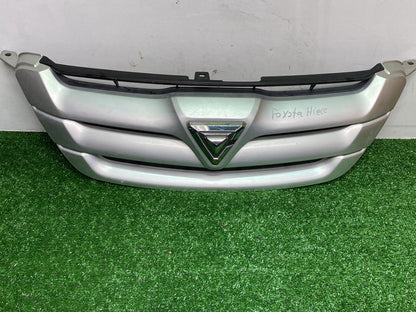 2006 Used Toyota Caldina - Upper Bumper Grille PN: 5311121140