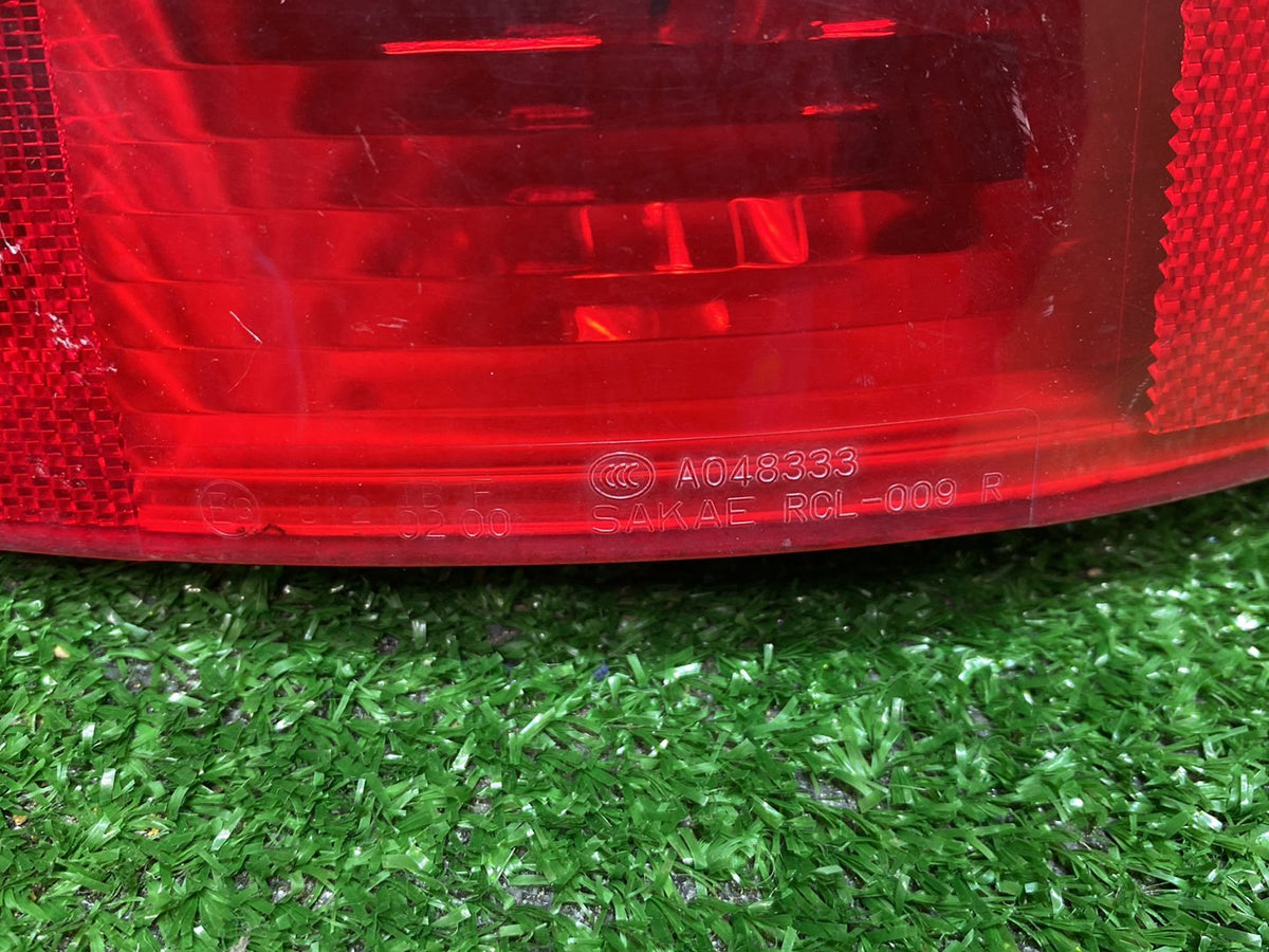 2010 Mitsubishi Outlander - Right Rear Bumper Light PN: See photos