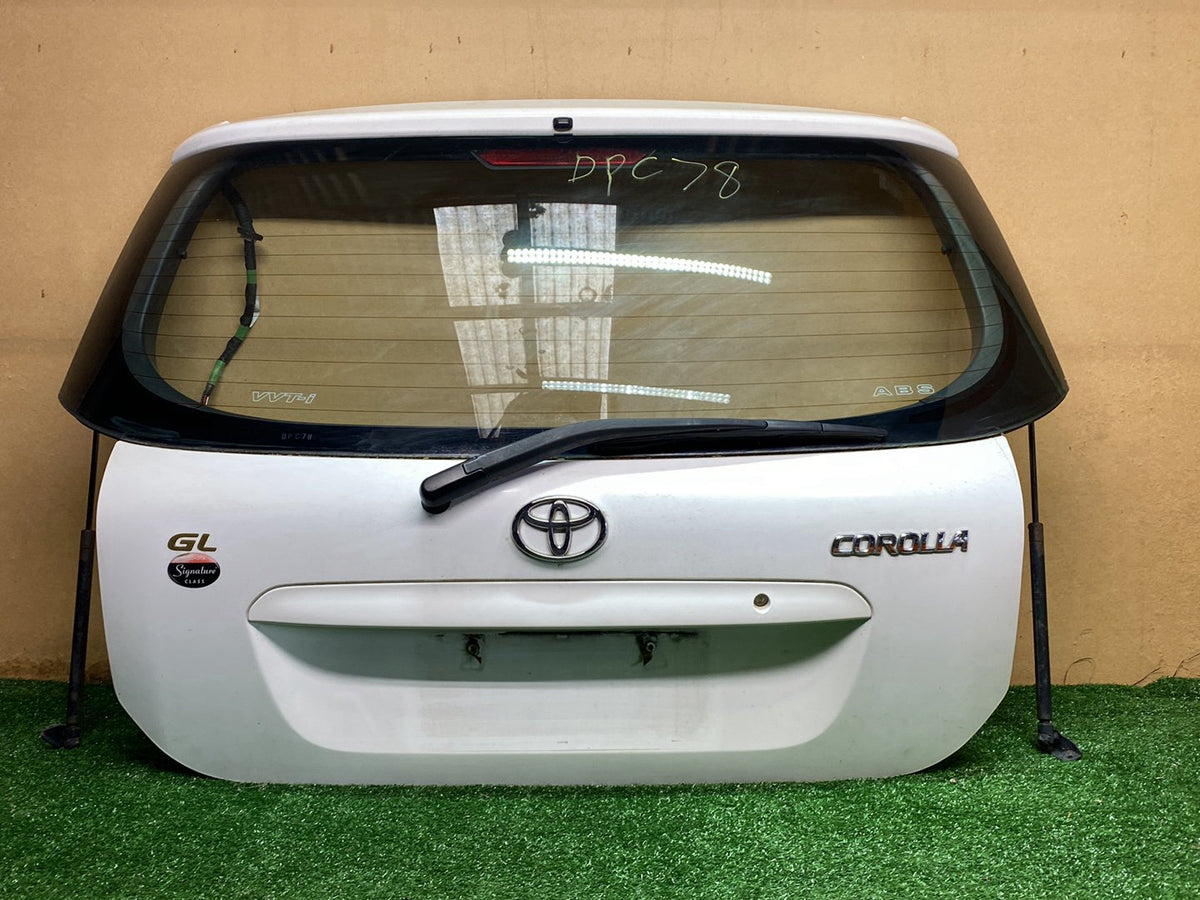 Dec 2001 to Jun 2007 - Toyota Corolla ZZE122 Hatchback - Tailgate - Non Spoiler Type 670051F820
