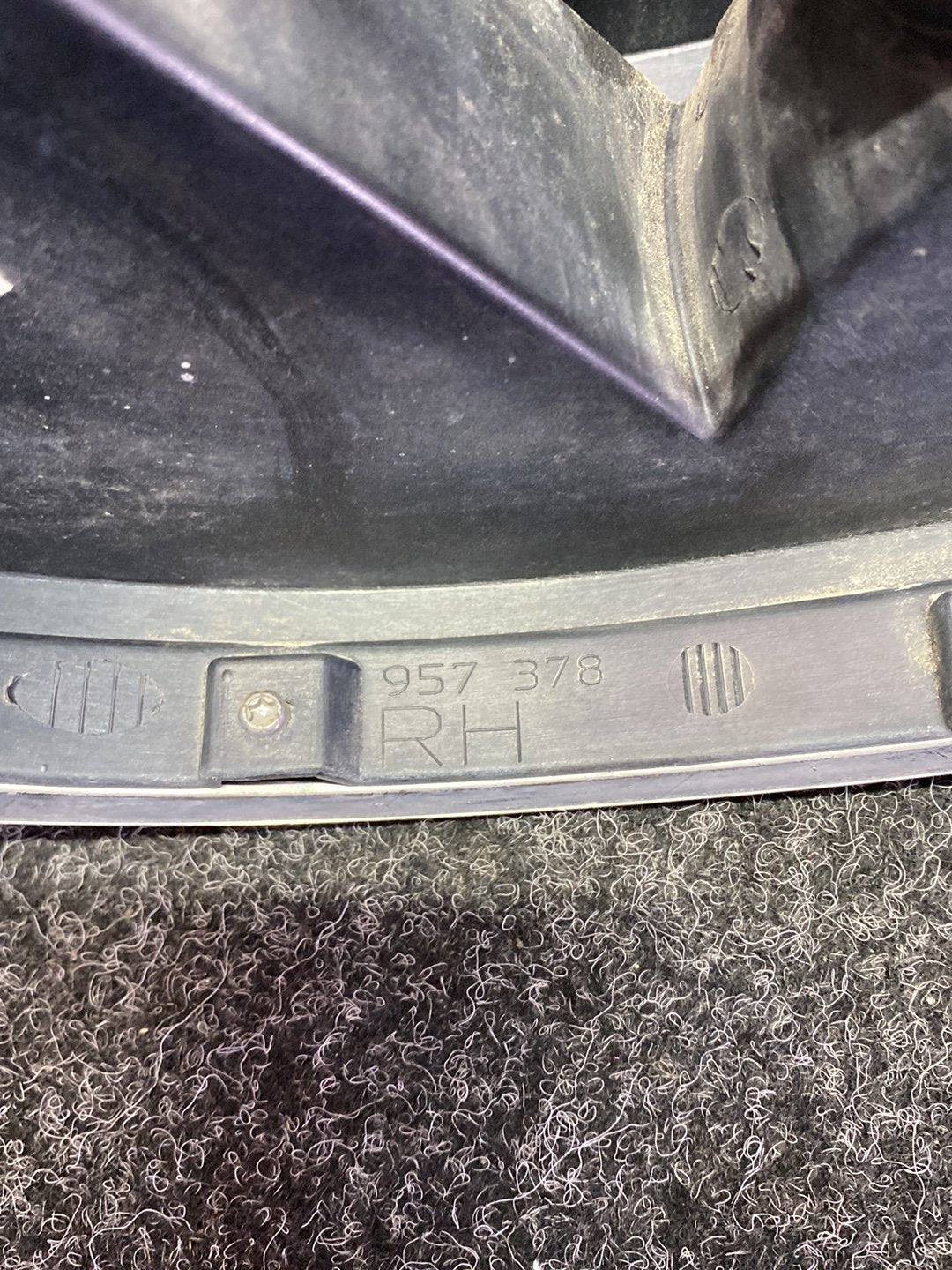 2008 Ford Falcon - Right Taillight PN: 957 378