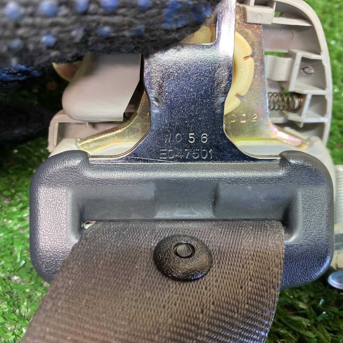 2005 Used Toyota Corolla NZE121 - Left Front Seat Belt PN: 7323012760B0