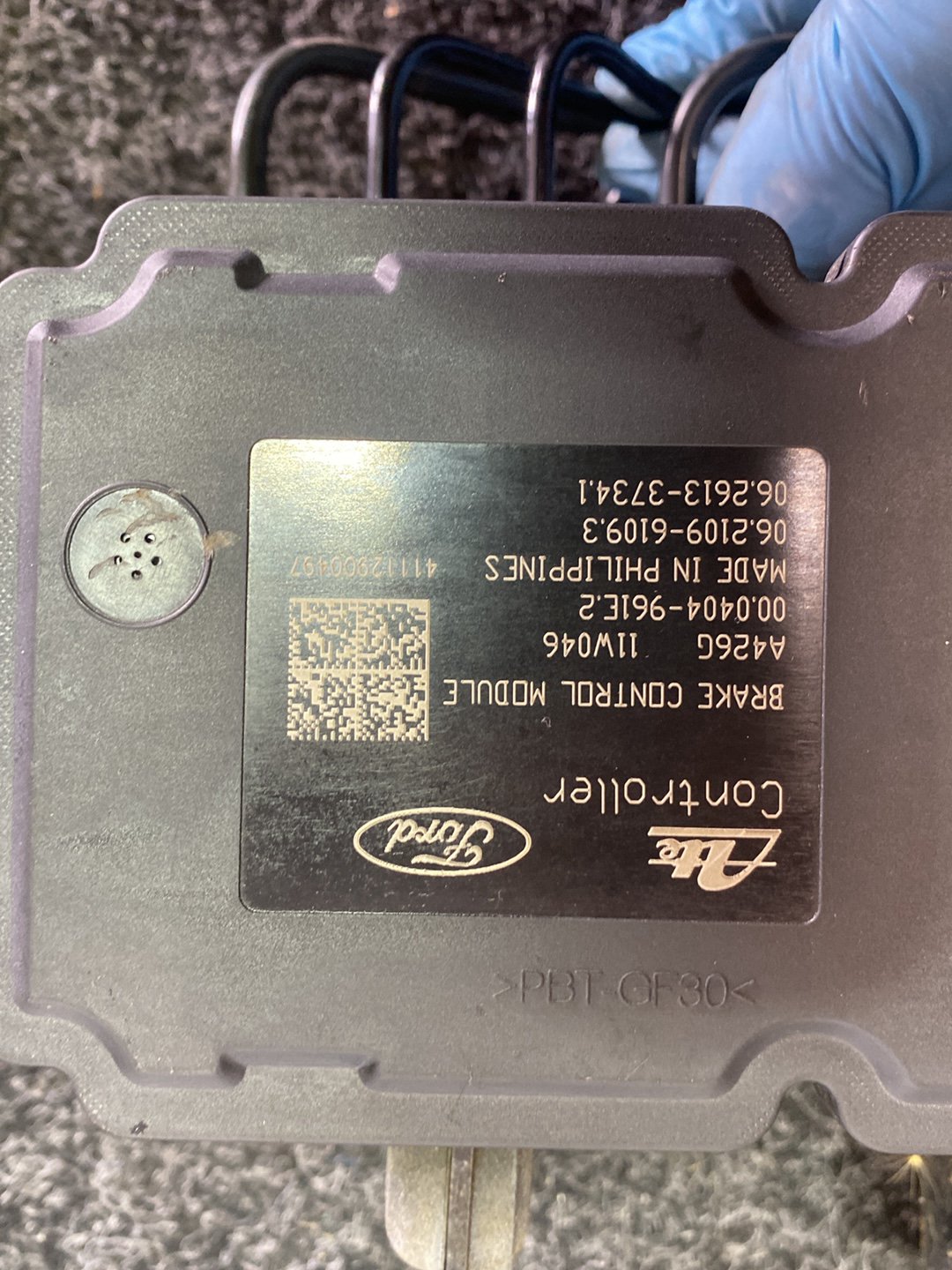 2010 Mazda Axela BL5FW - ABS Pump