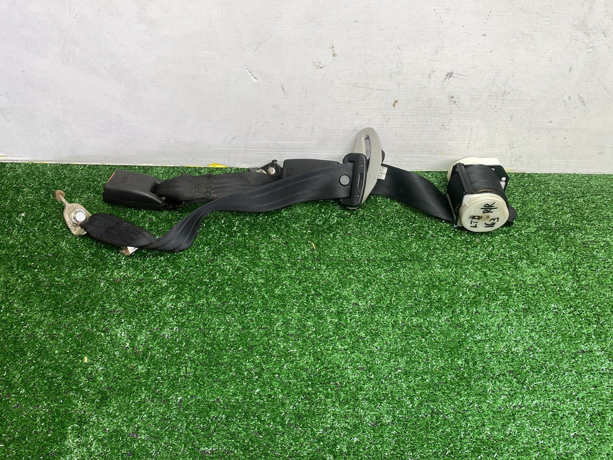 2007 Mazda Verisa - Right Rear Seat Belt PN: D01A5773000