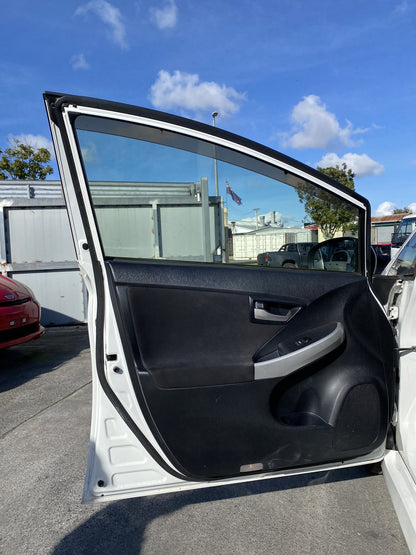 2015 Toyota Prius ZVW30 Dismantling For Parts