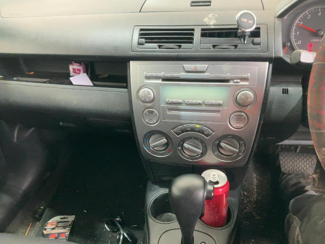 2006 Mazda Demio DY3W Dismantling For Parts