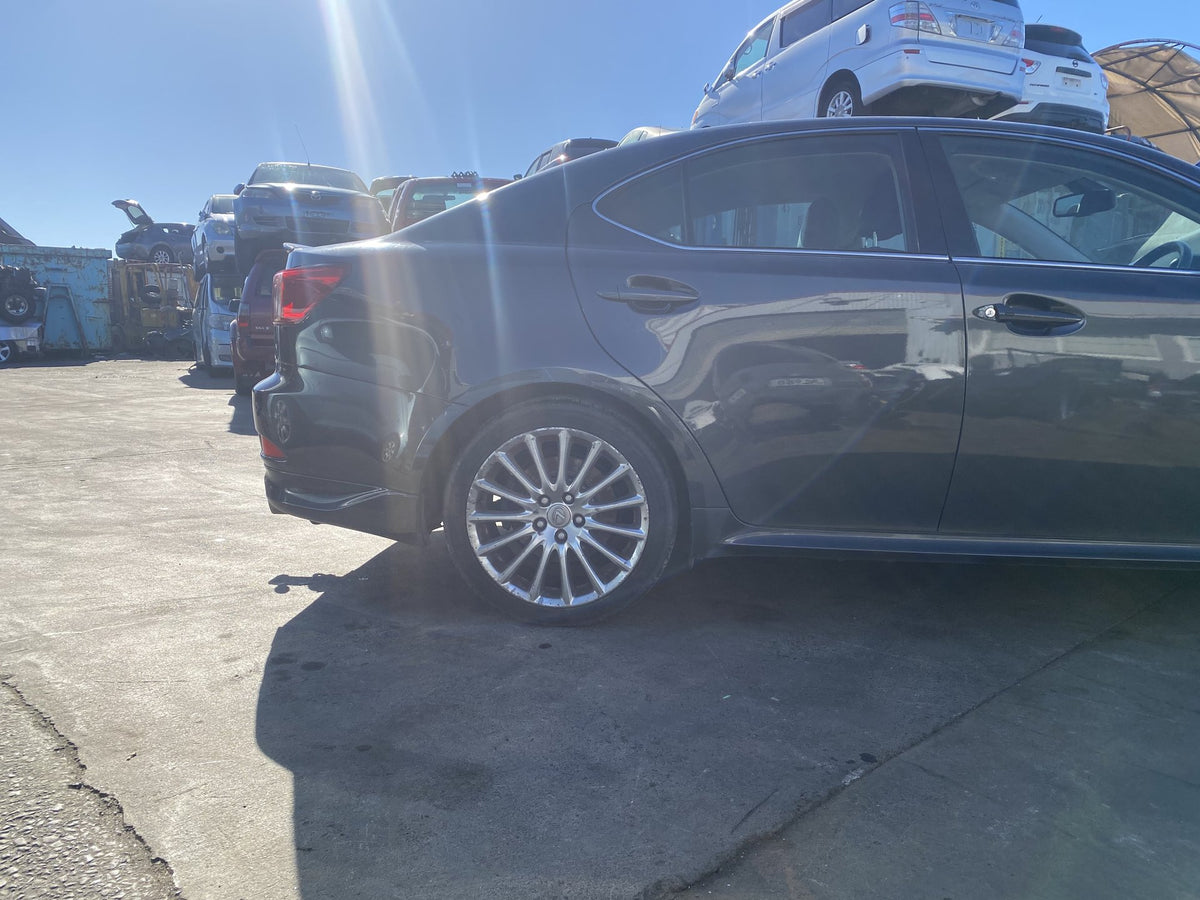 2011 Lexus IS350  Dismantling For Parts
