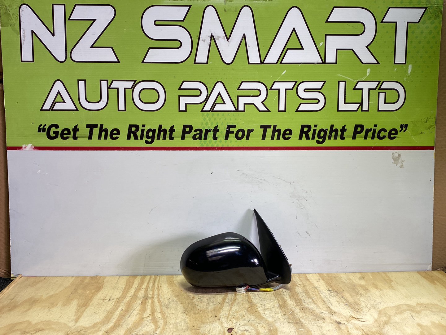 2007 Nissan March - Right Door Mirror PN: 5 wires