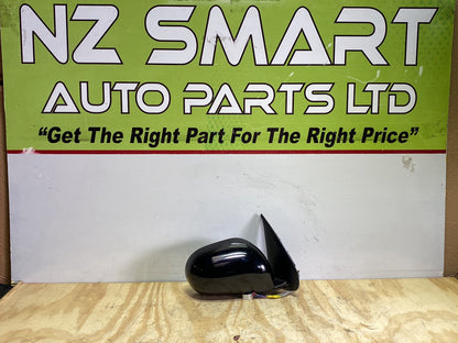 2007 Nissan March - Right Door Mirror PN: 5 wires