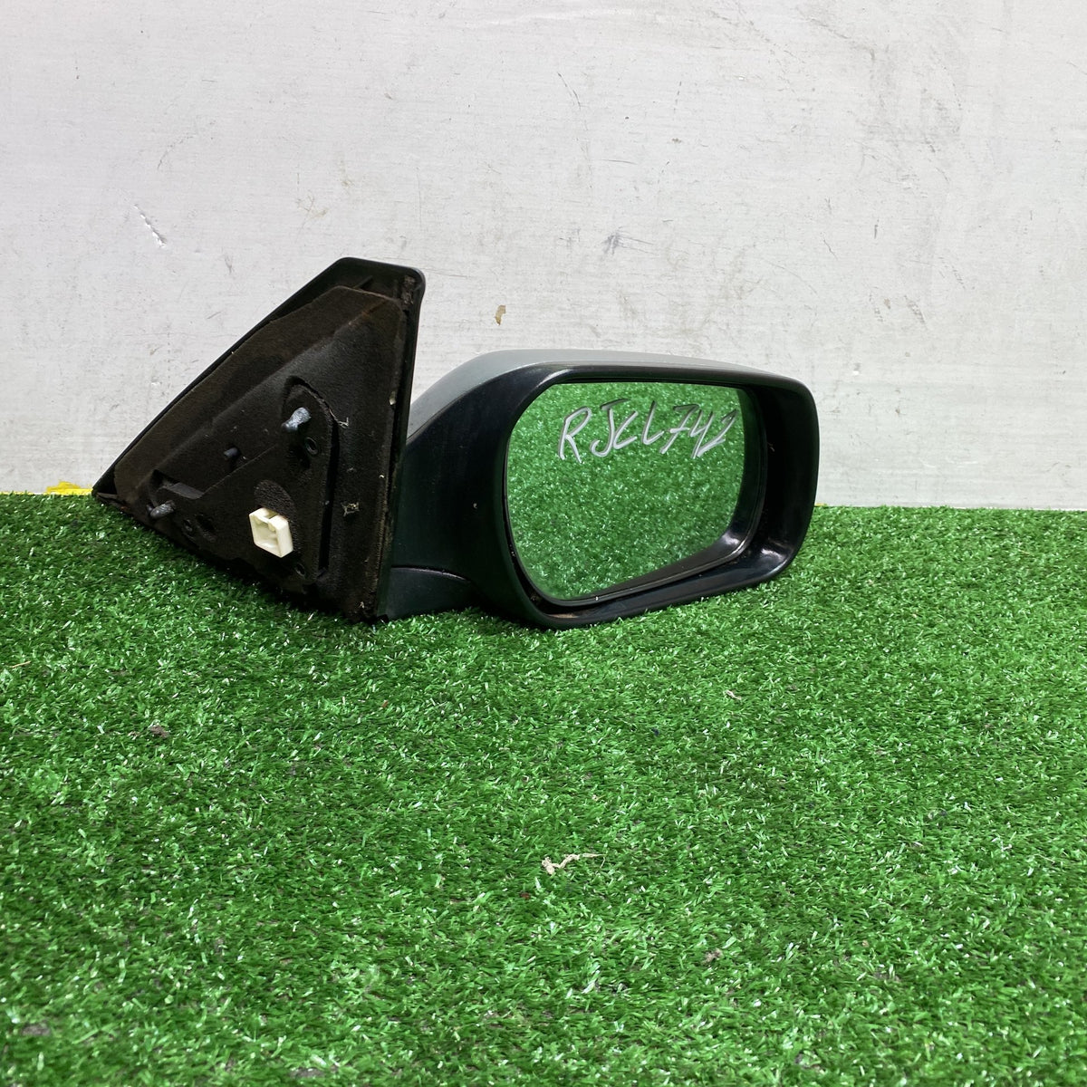 2007 Mazda Axela BK5P - Right Door Mirror/ PN: 5 pins