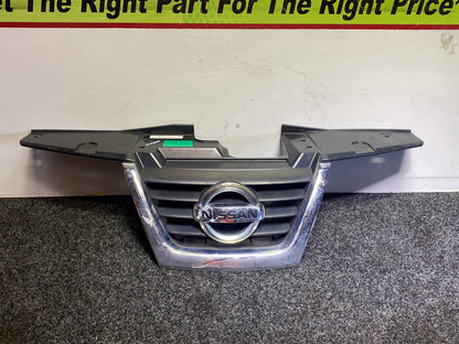2012 Nissan Juke - Upper Bumper Grille