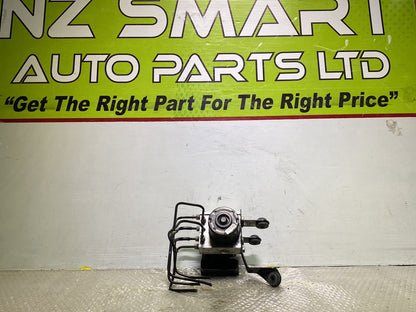 2009 Mazda Axela- ABS Pump PN: see photos
