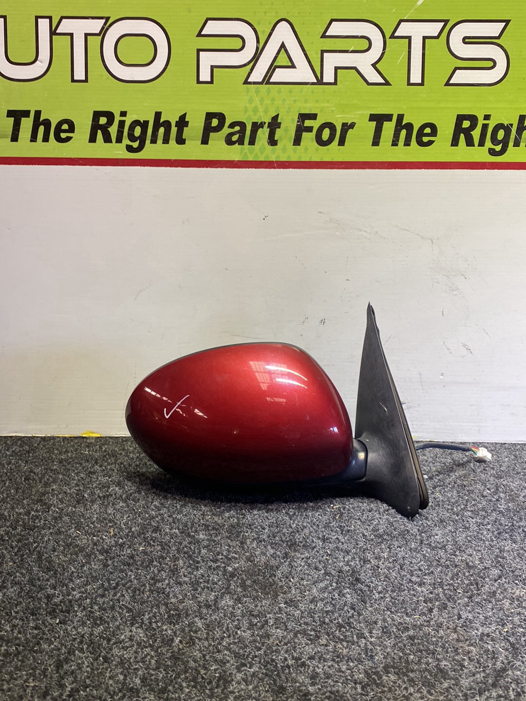2011 Nissan Juke YF15 - Right Door Mirror PN: 5 wires