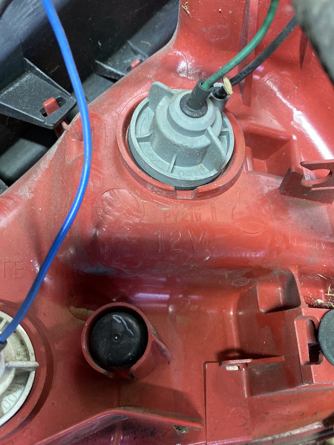 2007 Nissan Tiida- Left Taillight PN: see photos
