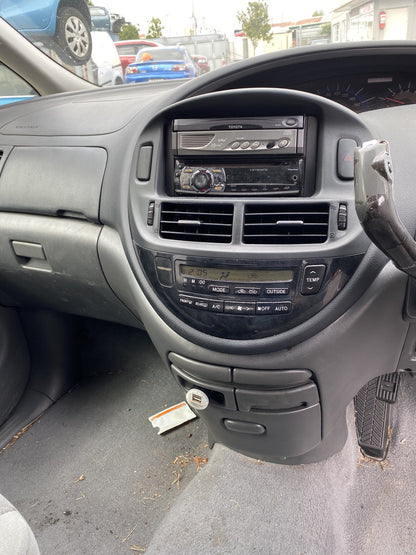 2004 Toyota Estima Aeras ACR30 Dismantling For Parts