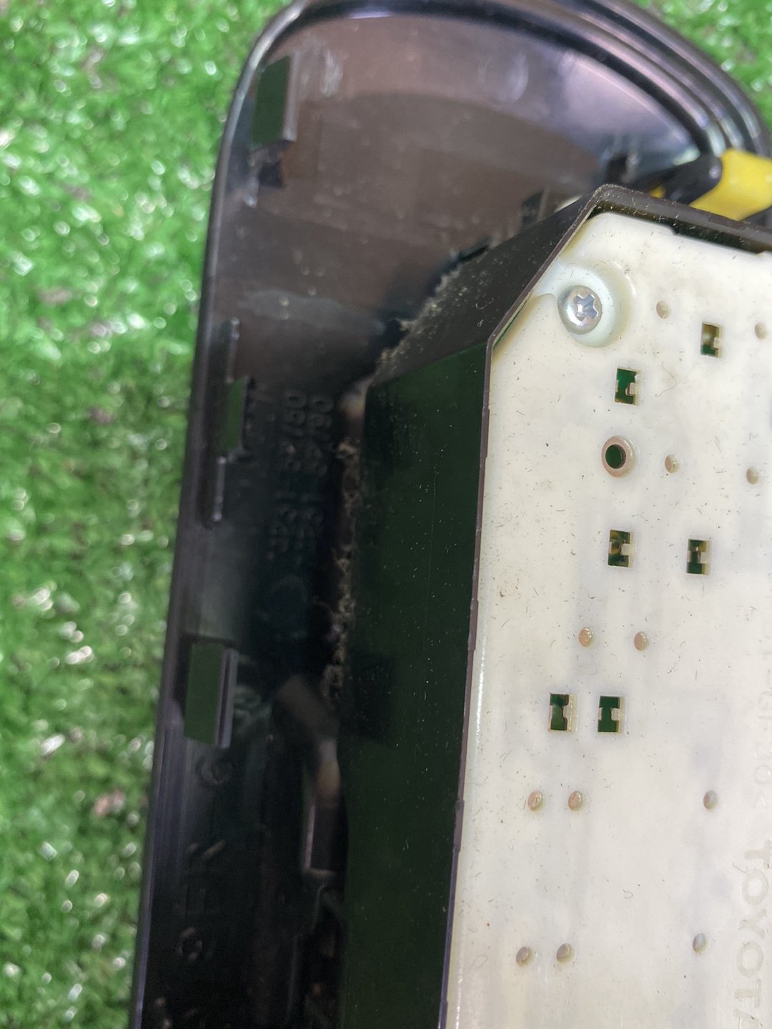 2013 Used Toyota Aqua NHP10 - Master Power Window Switch PN: 74231-52750