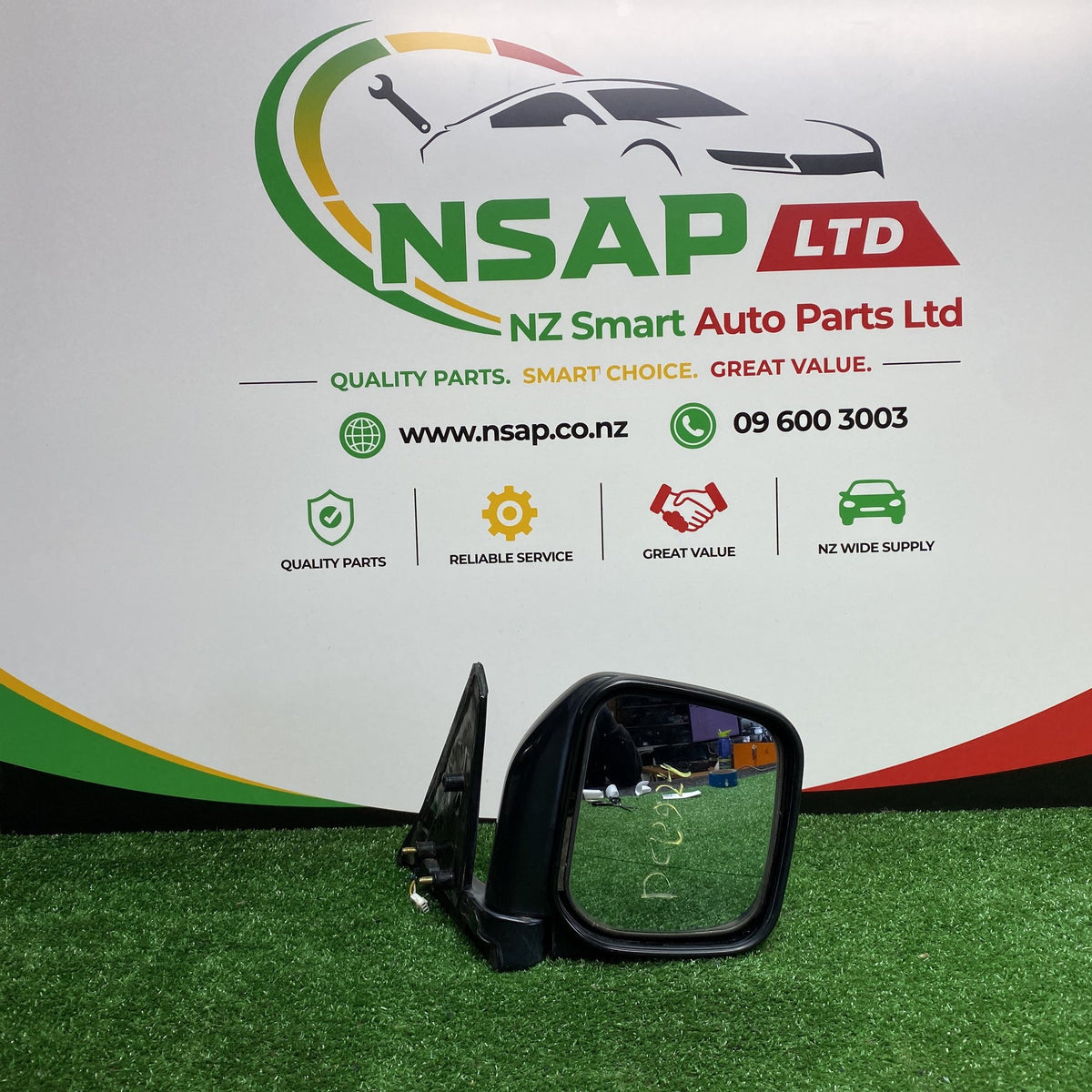 1997 Mitsubishi Pajero - Right Door Mirror PN: 3 Wires