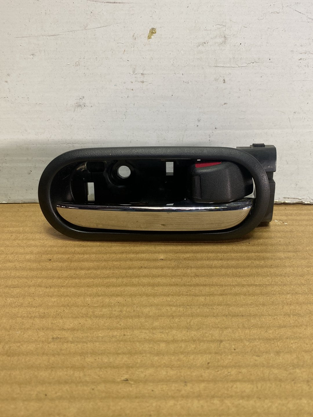 2011 Mazda Biante- Right Front Door Interior Handle PN: