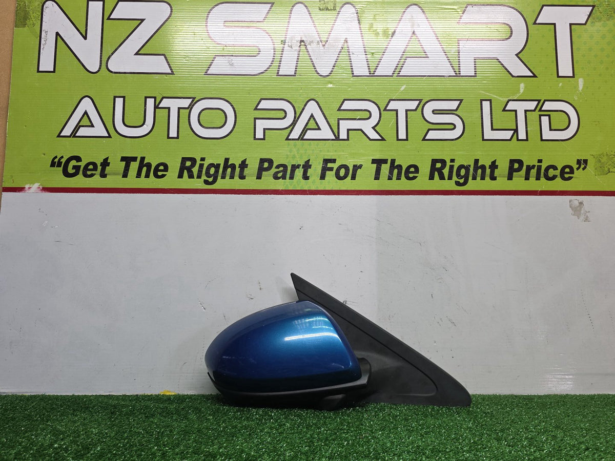 2012 Mazda Mazda3 - Right Door Mirror PN: 7wires