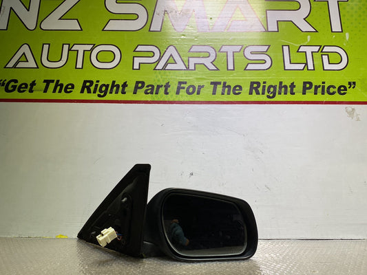 2004 Mazda Axela- Right Door Mirror PN: 5 wires