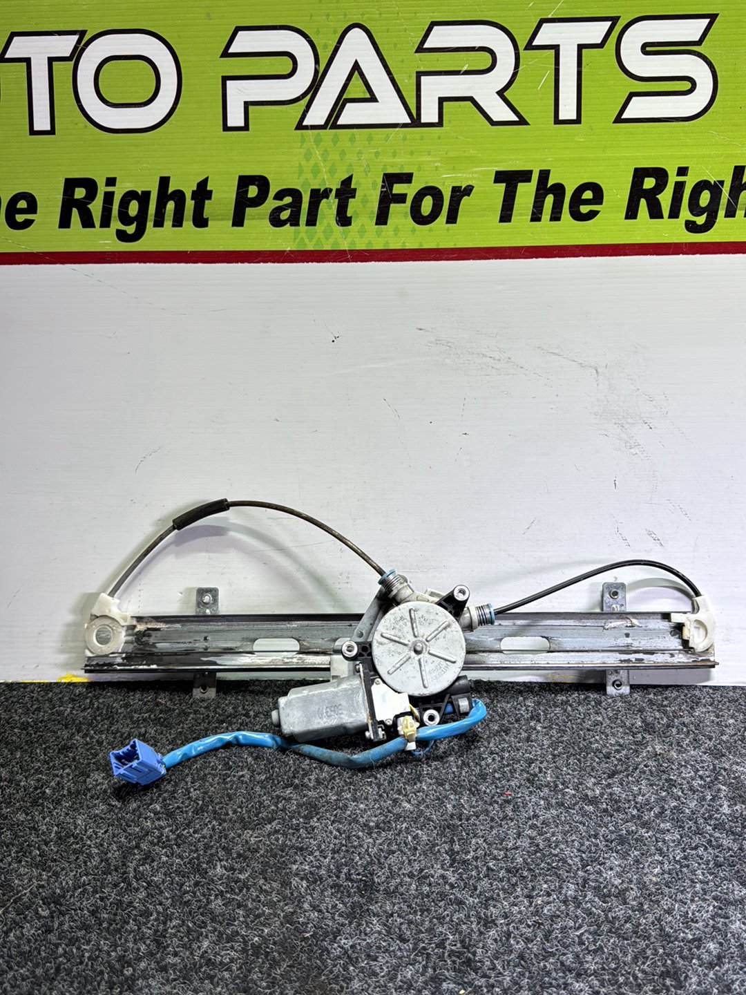 2004 Honda Civic- Right Front Window Regulator/Motor