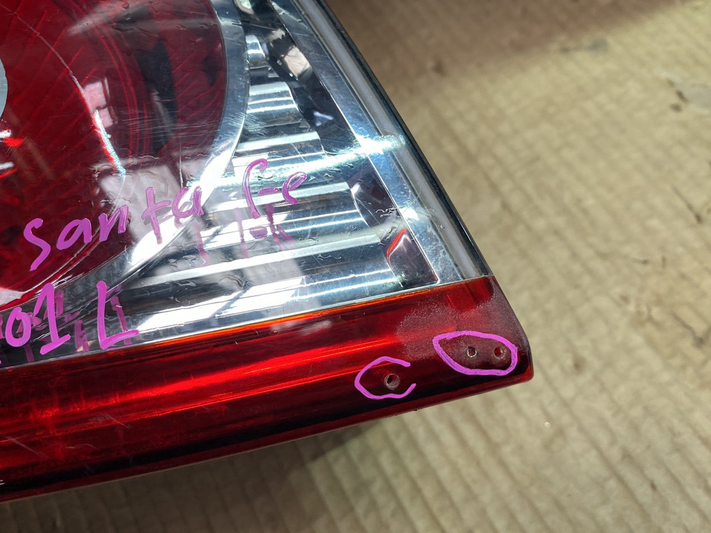 2013 Hyundai Santa Fe - Left Taillight PN: 92401-2B5