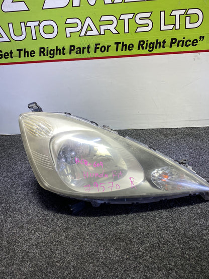 2008 Honda Fit - Right Headlight HID PN: hcr-609