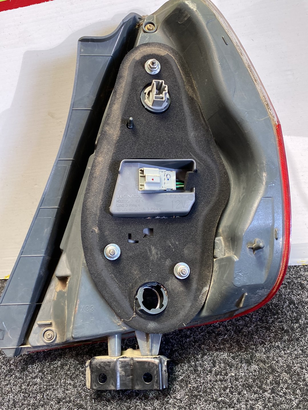 2005 Honda Fit - Left Taillight