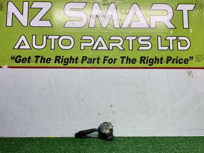2002 Used Toyota Caldina - Headlight Switch PN: Spot light type
