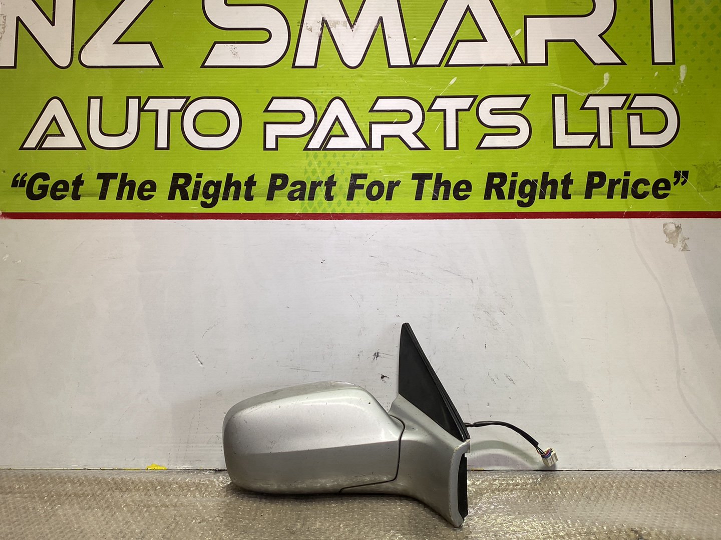 2004 Used Toyota Caldina- Right Door Mirror PN: 7 wires